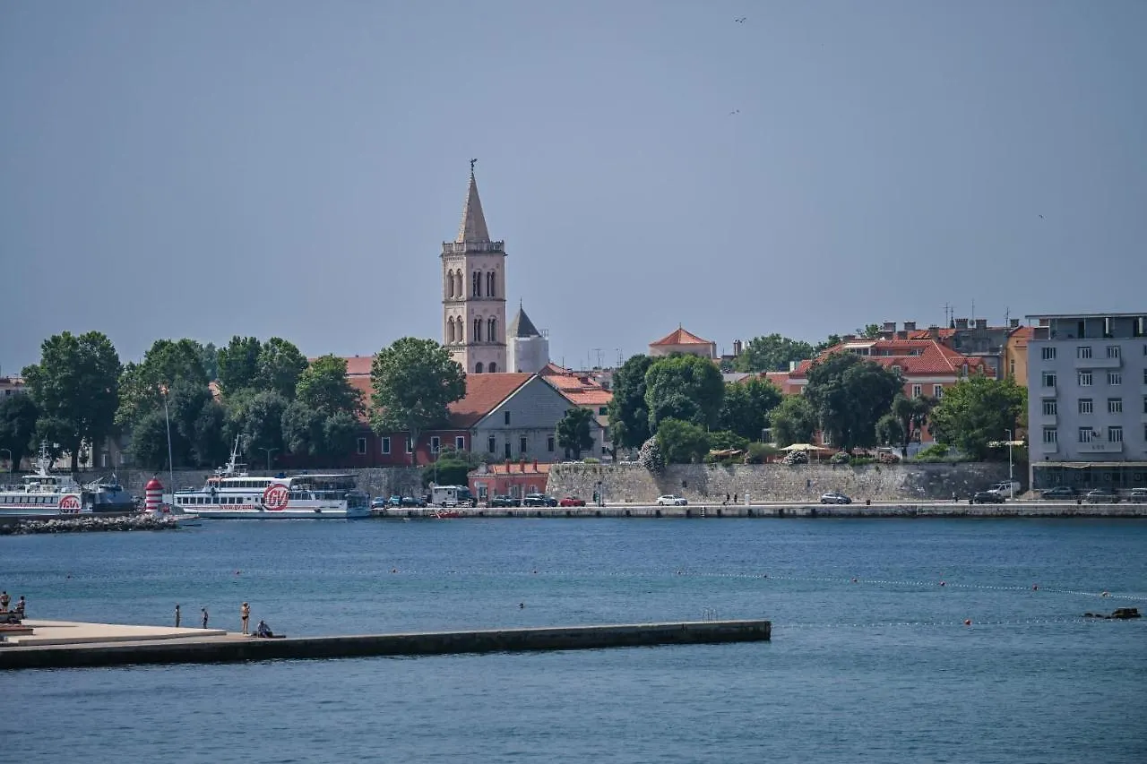 Villa Hresc I Zadar 3*,  Kroatië