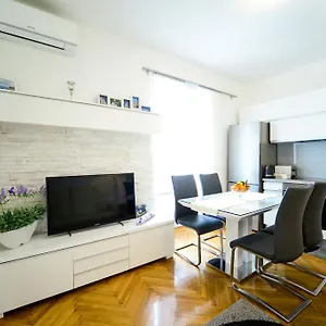 Central Apartament